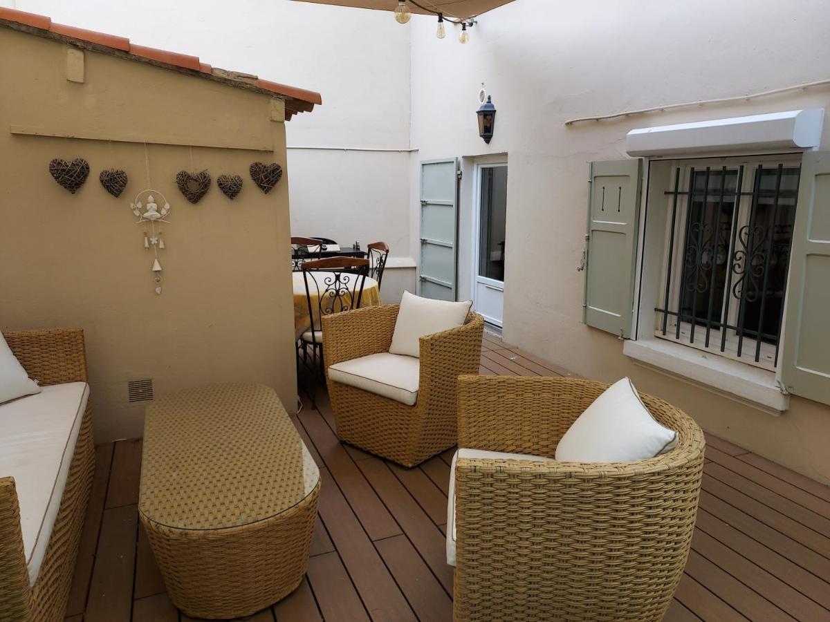 Rez-De-Chaussee Privatif Spacieux 3* D'Une Villa Centre Ville Hyeres Luaran gambar